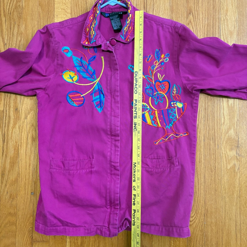 Vintage Embroidered Jacket from 1993 - Picture 9 of 10